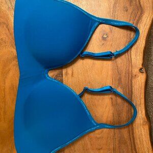 Victoria's Secret T-Shirt Lightly Lined Wireless Bra NWOT